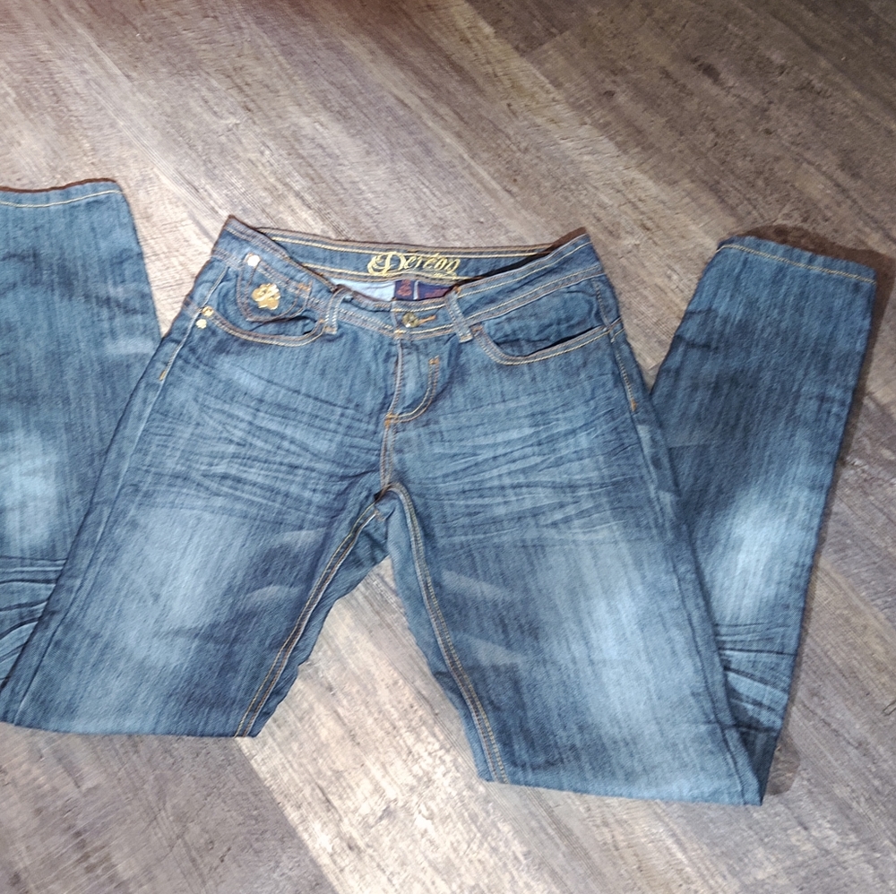 Dereon jeans